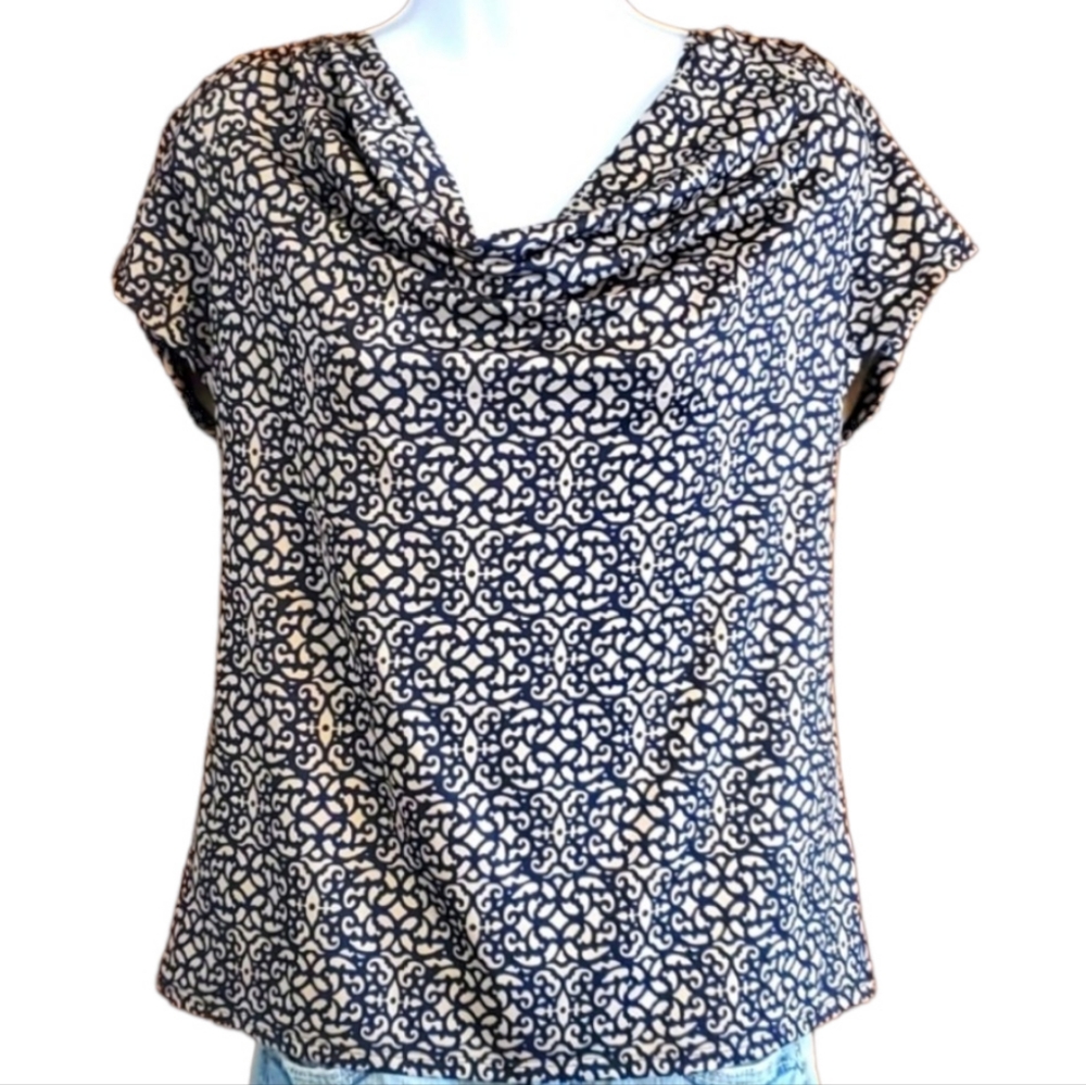 Larry Levine Women's Navy and Tan Cap Sleeve Cowl Neck Top